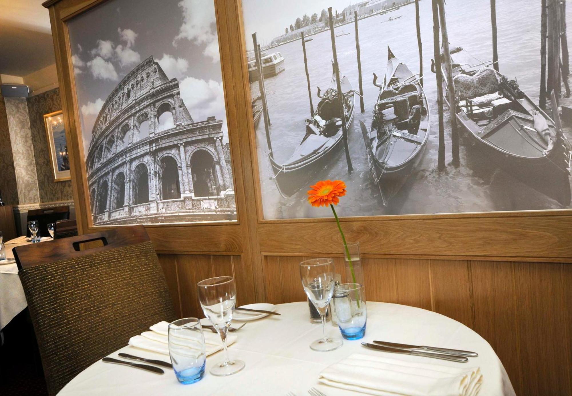 Ennios Boutique Hotel Southampton Esterno foto Interior of the restaurant
